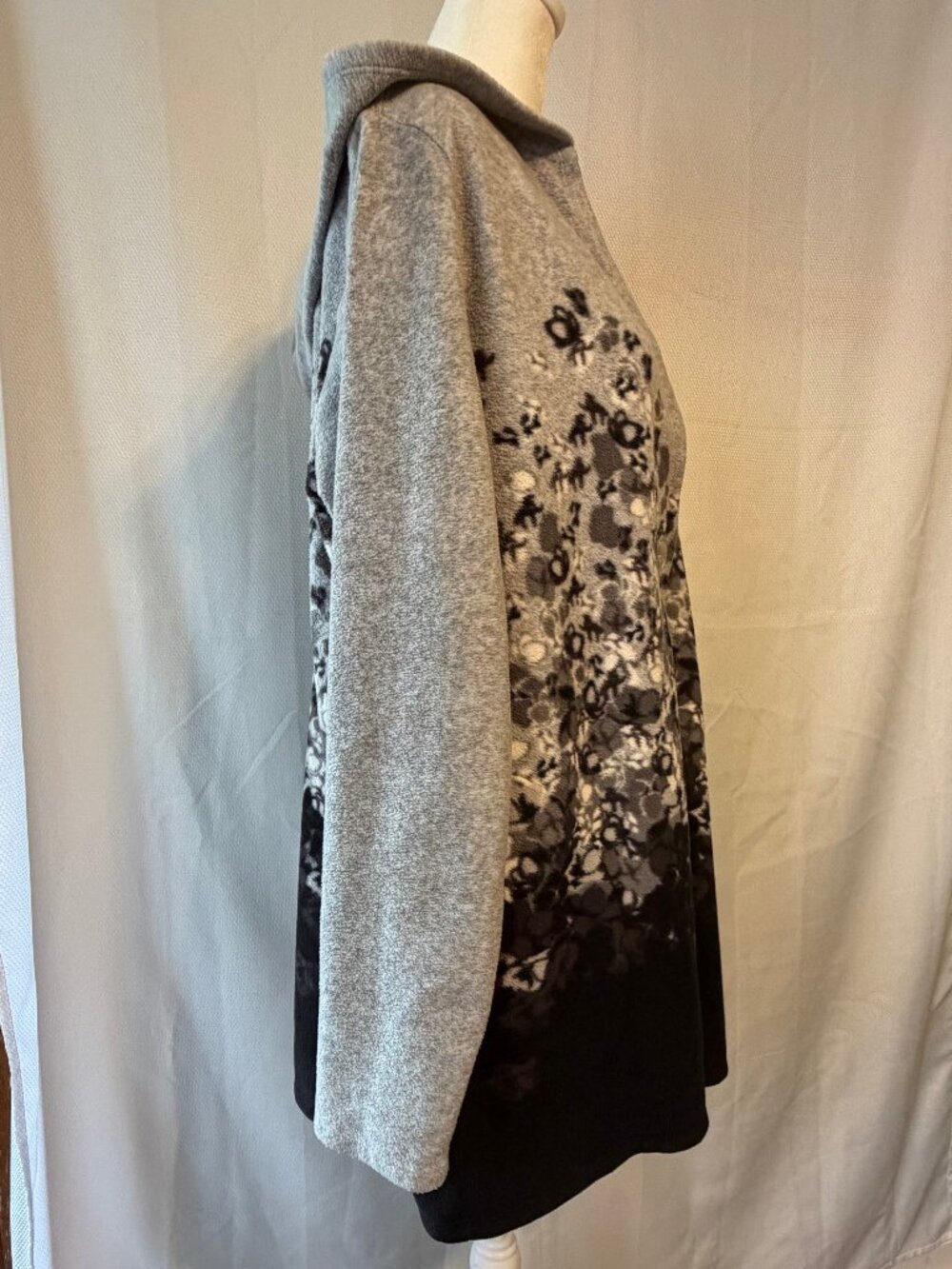 Cuddl Duds Fleece Floral Dip Dye Hoodie Jacket - Picture 7 of 16
